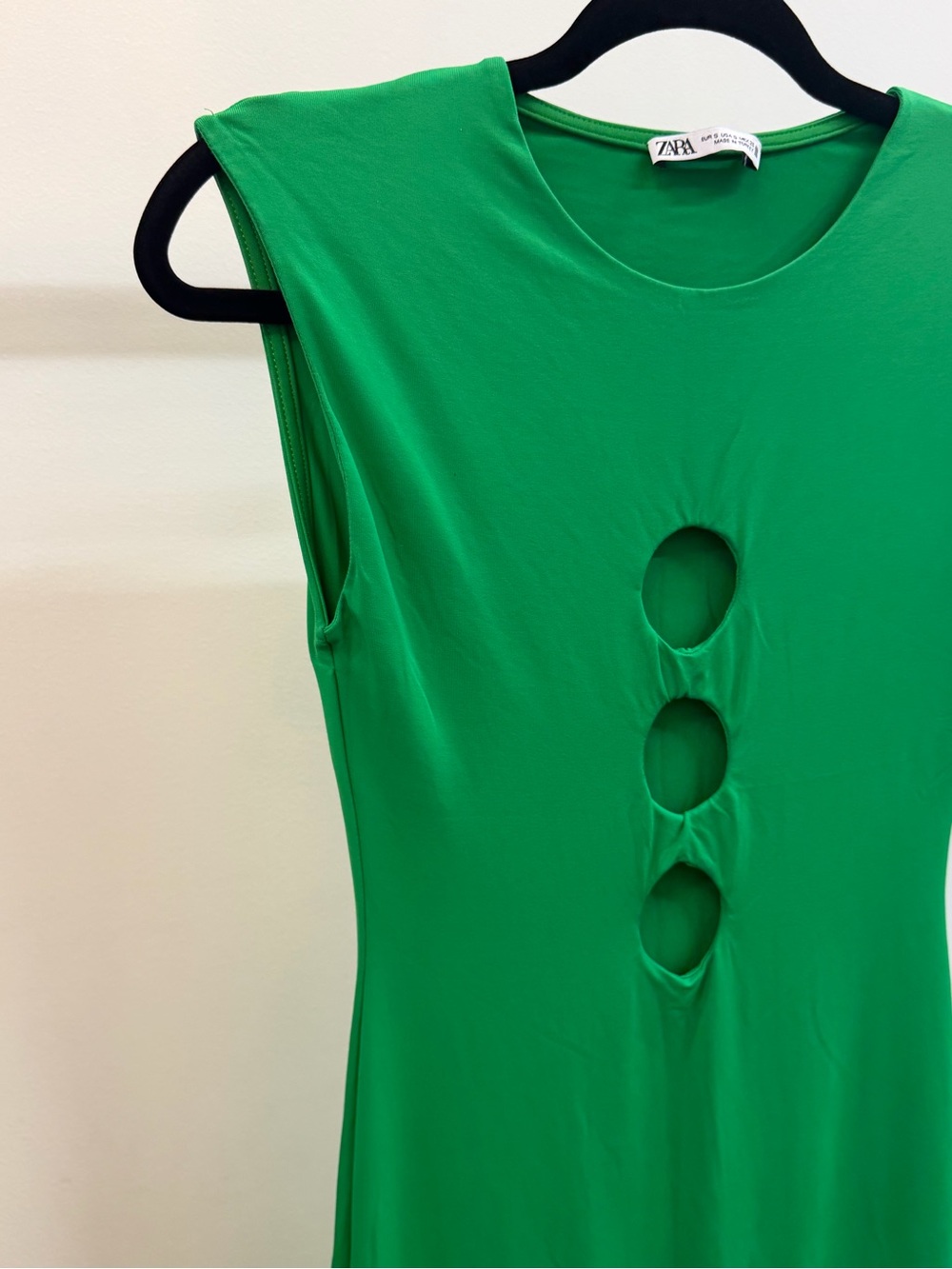 Zara Green Maxi Dress with Triple Circular Cutouts - Picture 2 of 4